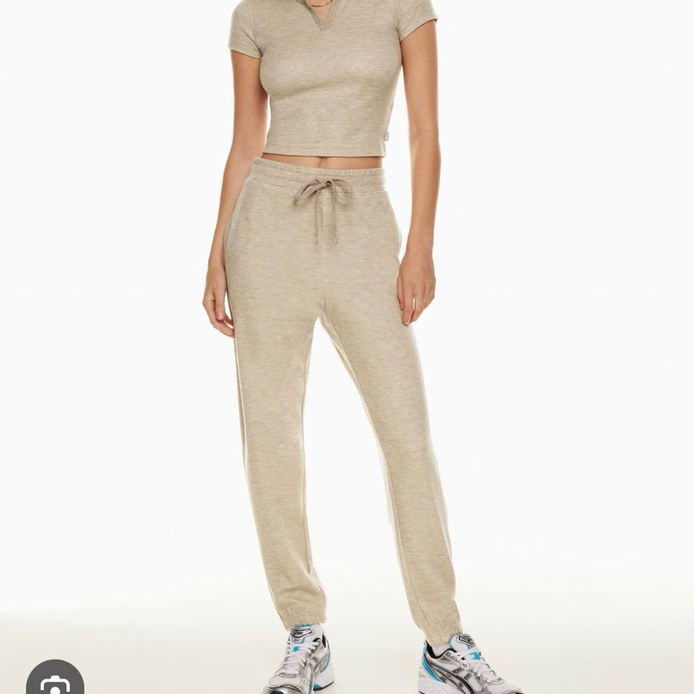 TNA waffle thermal jogger in cream/beige